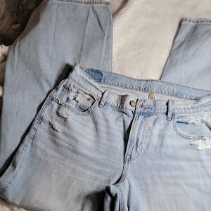 American Eagle Outfitters Women's Light Blue Jeans